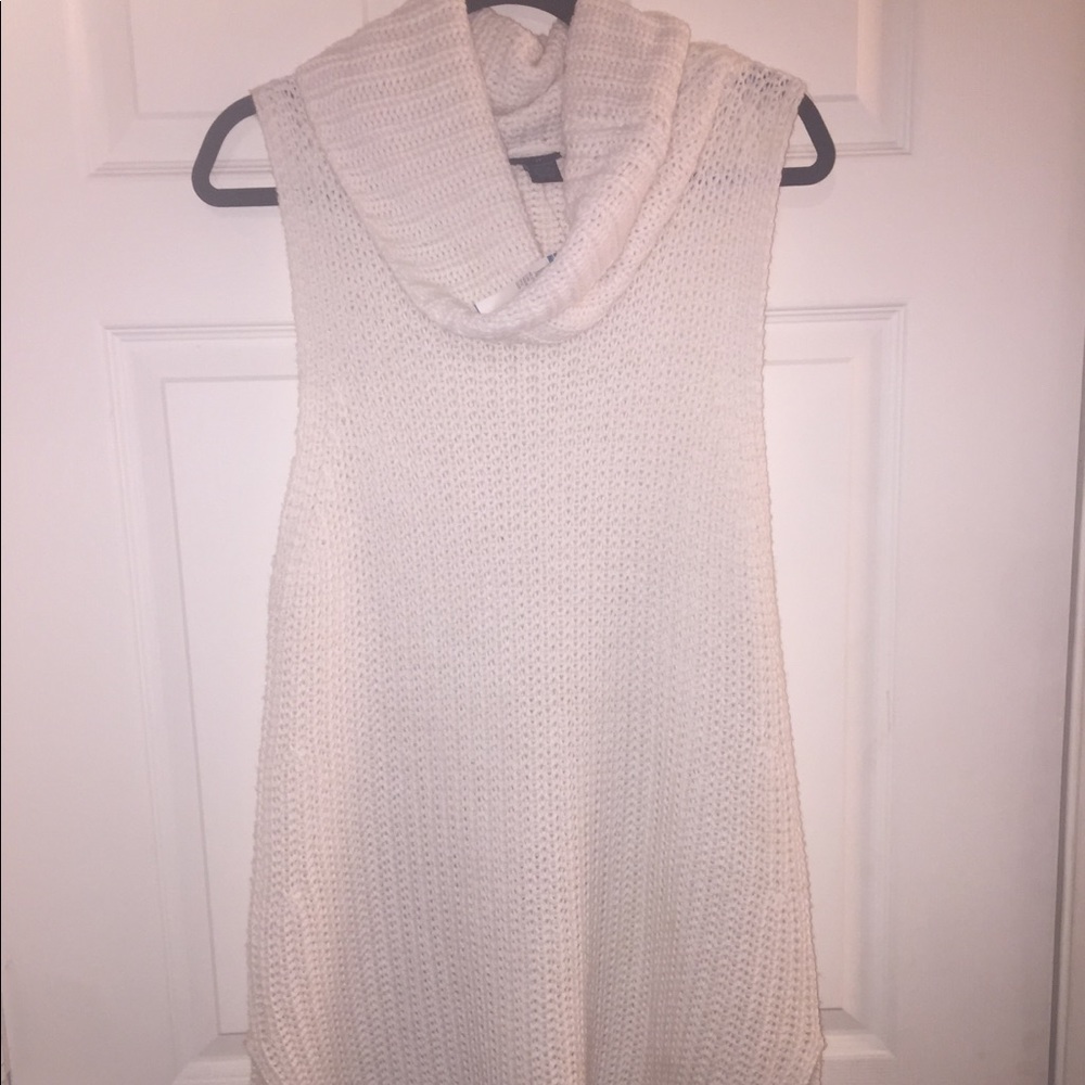 Sleeveless sweater dress
